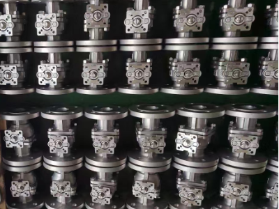 球阀的种类及结构特点：